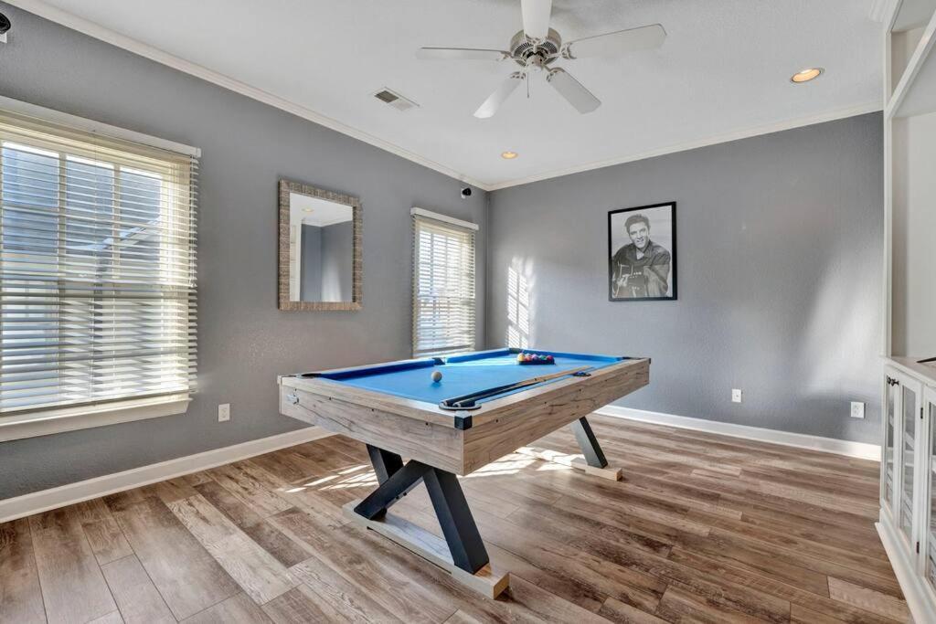 Luxury Home With Outdoor Patio And Game Room เมมฟิส ภายนอก รูปภาพ